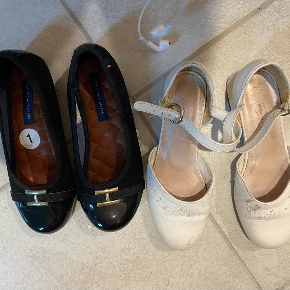 Girls dress shoes stride rite 13.5 tommy 1
